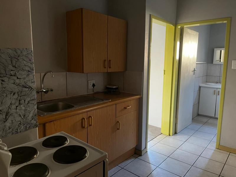 2 Bedroom Property for Sale in Kannoniers Park North West